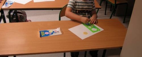 Zabawy ze spirografem (31.10.2019r.)