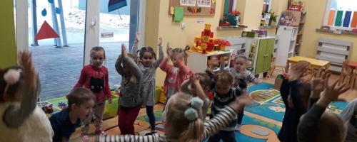 W KRAINIE FIGUR GEOMETRYCZNYCH