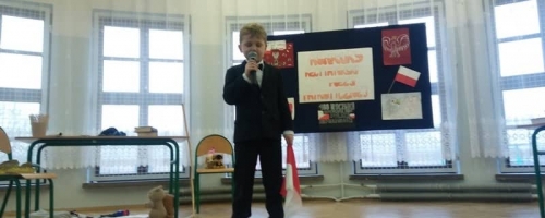 Szkolny konkurs poezji patriotycznej.